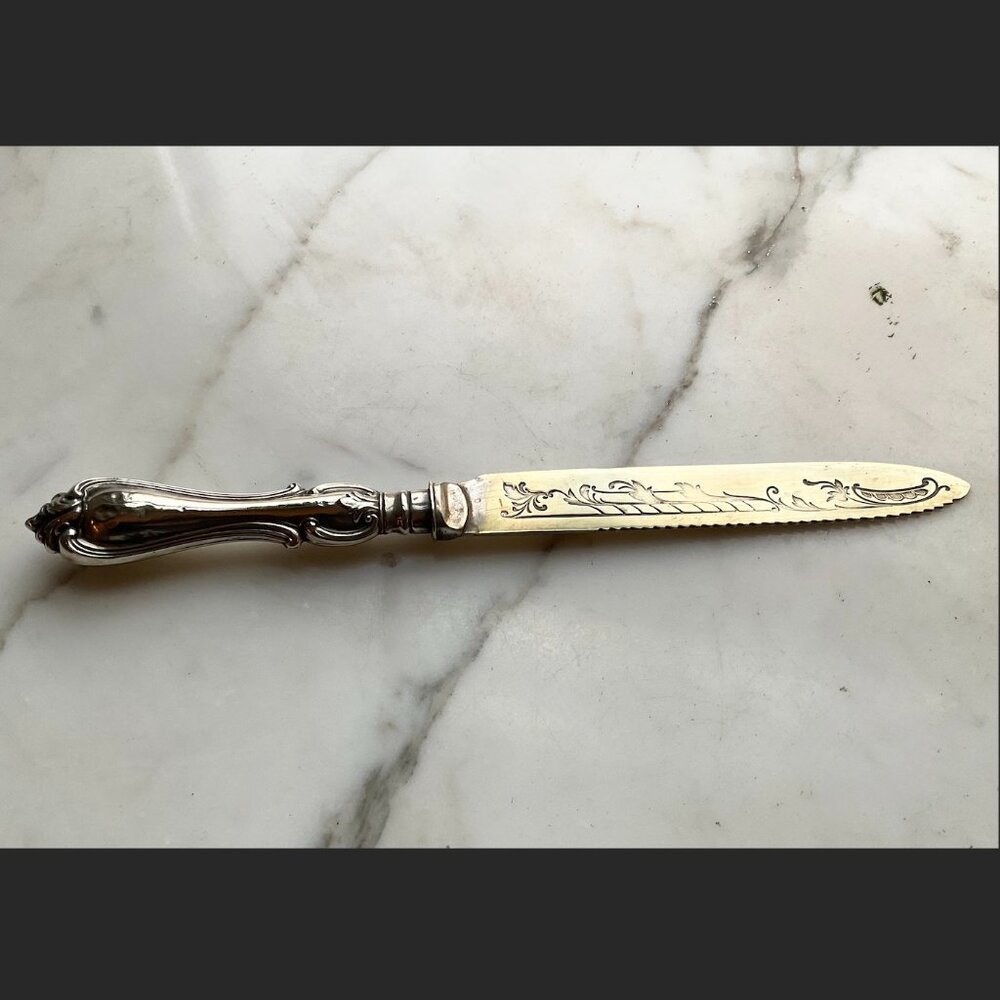 Antique Sterling Silver handle Bread Knife with ornate serrated Blade